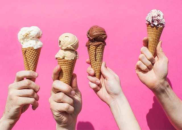 JenisIceCreamHands+ice+cream+we+love.jpeg