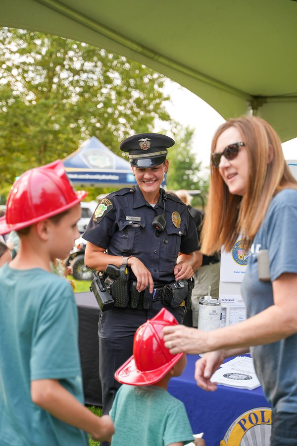 National Night Out_DSC03401-min.jpg