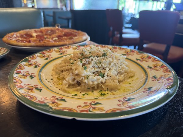 Cacio e pepe.jpg