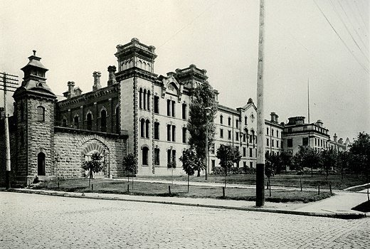 Ohio Penitentiary in Columbus in 1897.jpg